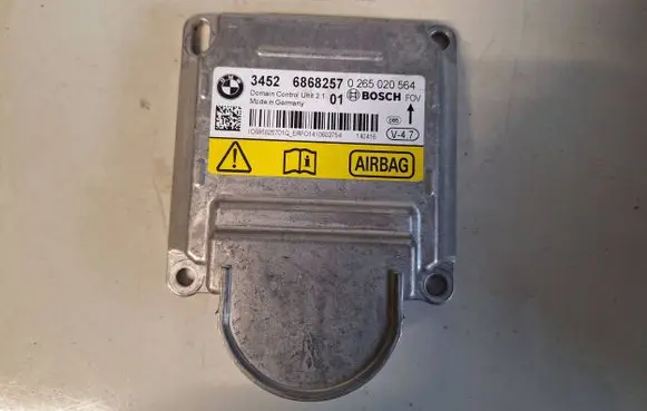 BMW X5 F15 Airbag control unit/module 6868257 0265020