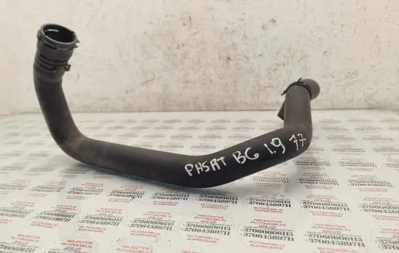 Volkswagen PASSAT B6 Engine coolant pipe/hose 3B0122291C