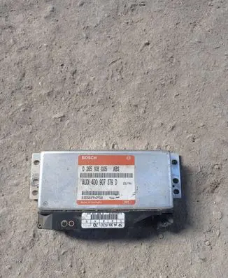 Audi A6 S6 C4 4A ABS control unit/module 4D0907379D