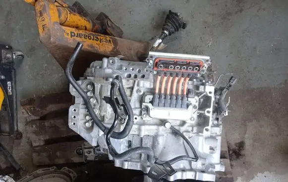 Toyota Sienna XL40 IV Automatic gearbox 860KL3021 TZ215XY001 8845410010