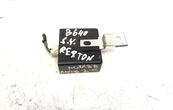 SsangYong Rexton Wing mirror control module 8737008500 Y220