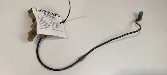 Mercedes-Benz E W212 Front height sensor lever A2045450526