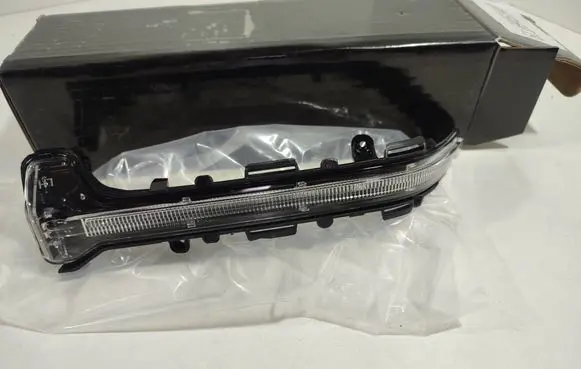 BMW 5 G60 G61 Mirror indicator light 51169451949 9451949