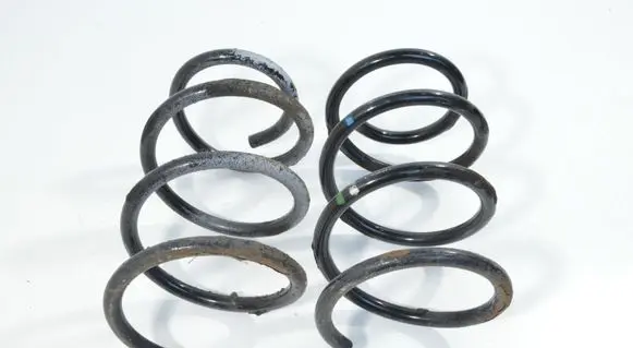 Porsche Cayman 987 Rear coil spring 98733353143