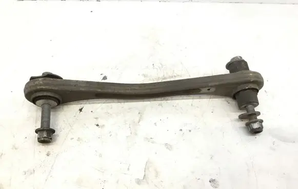 Mercedes-Benz C AMG W205 Rear control arm A2053520001