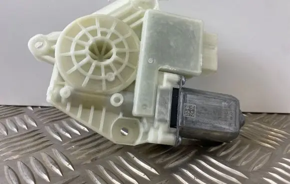 Cupra Born Front door window regulator motor 5Q4959811F