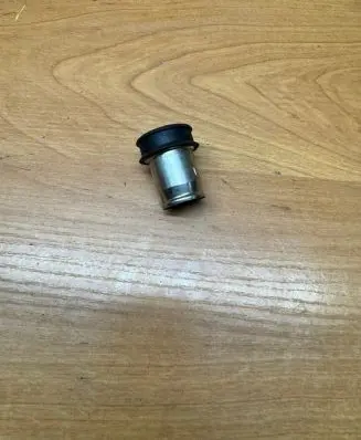BMW 5 E39 Cigarette lighter 8372912 MD6134