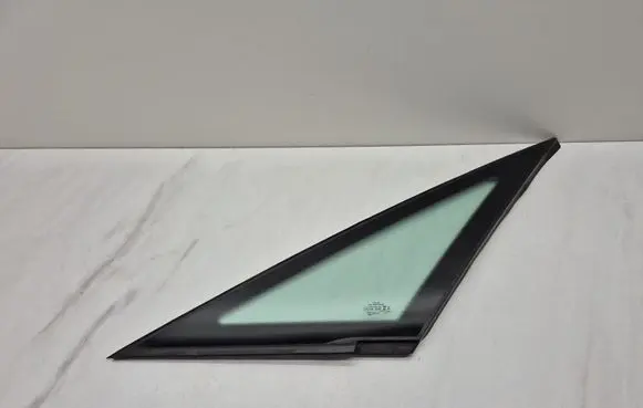 Volkswagen ID.3 Front triangle window/glass 10A845411