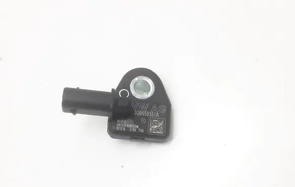 Volkswagen PASSAT B8 Airbag deployment crash/impact sensor 3Q0959351A