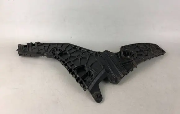 Audi e-tron Rear bumper mounting bracket 4KE807453