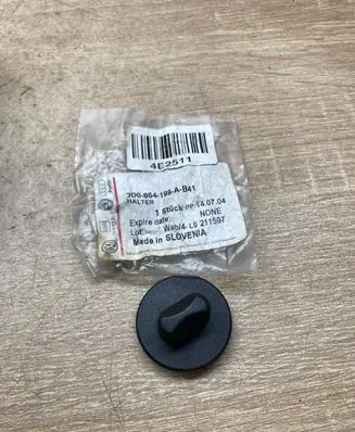 Volkswagen Bora Floor mat clip fixing clamp 3D0864199A