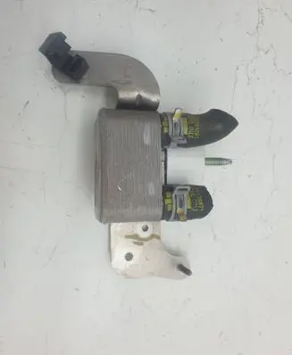 Chevrolet Volt II Oil filter mounting bracket 23298104