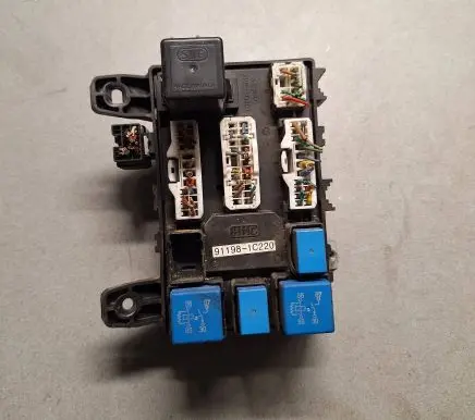 Hyundai Getz Fuse module 911981C220