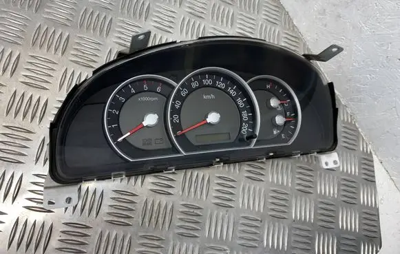KIA Sorento Speedometer (instrument cluster) 940133E250 11000985300K 20070410