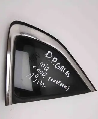 KIA Ceed Rear vent window glass 43R000083 DOT736AS3M35