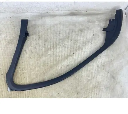 Volvo XC90 Front door window/glass frame 31393871
