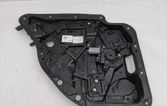 Mercedes-Benz E W213 Rear door window regulator with motor A1667230094