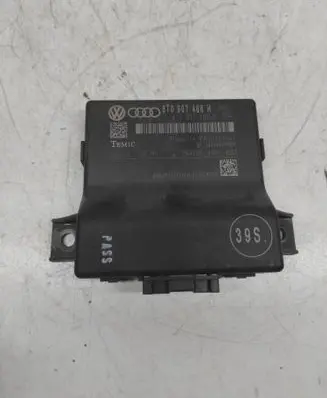 Audi A4 S4 B8 8K Gateway control module 8T0907468H