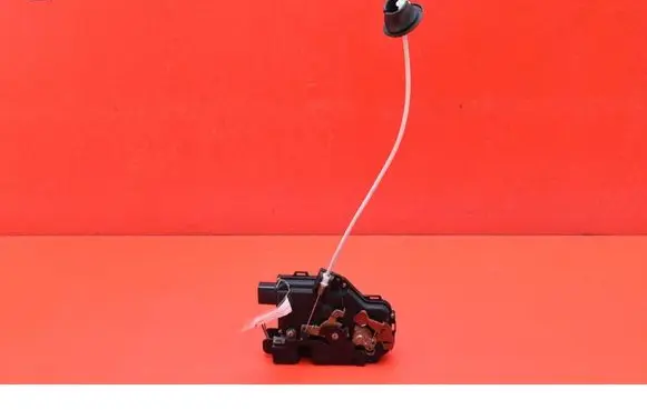 Audi A4 S4 B6 8E 8H Front door lock