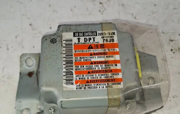 Suzuki Jimny Airbag control unit/module 3891076JD0 X6T47983 76JD