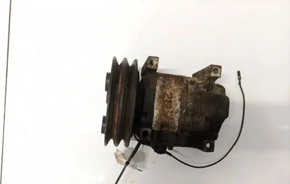 Mazda 626 Air conditioning (A/C) compressor (pump) NENUSTAYTA