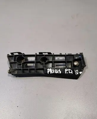 Toyota Prius (XW30) Front bumper mounting bracket