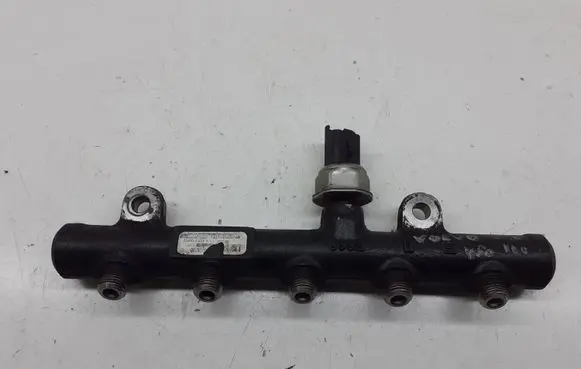 Volvo V50 Fuel main line pipe 9654726280