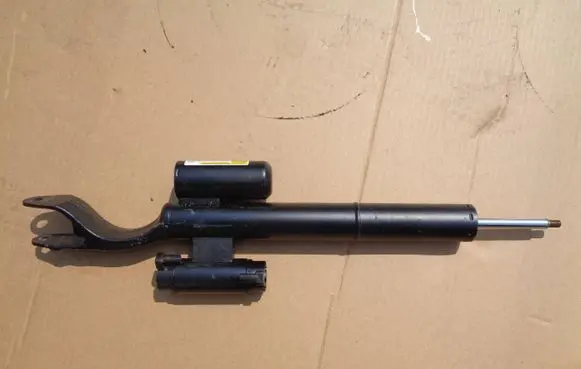 Mercedes-Benz C AMG W205 Front shock absorber/damper A2053205030