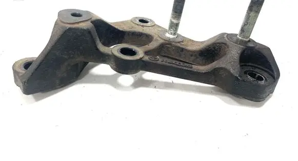 Mazda CX-7 Gearbox mounting bracket