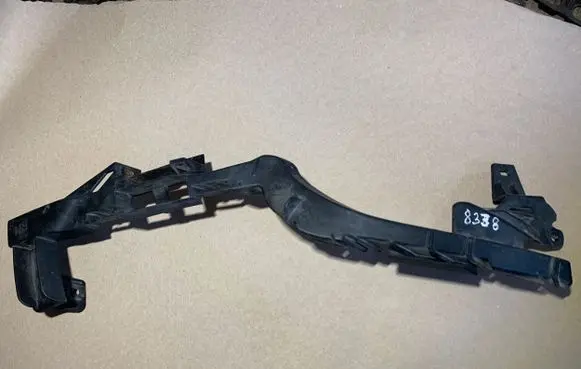Opel Zafira C Headlight/headlamp mounting bracket 13300783