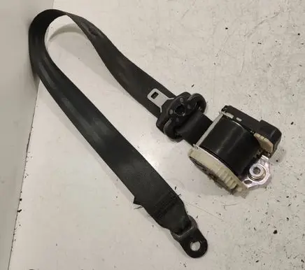 Ford Focus Front seatbelt 34017854