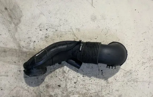 BMW 3 E92 E93 Turbo air intake inlet pipe/hose 7806371