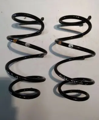 Nissan Juke I F15 Front coil spring 