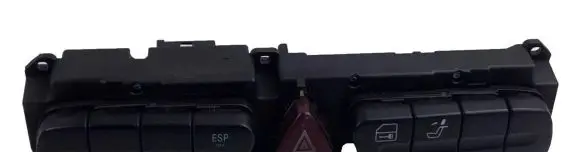 Mercedes-Benz C W203 Hazard light switch 2038203710 3306010102 10228218001
