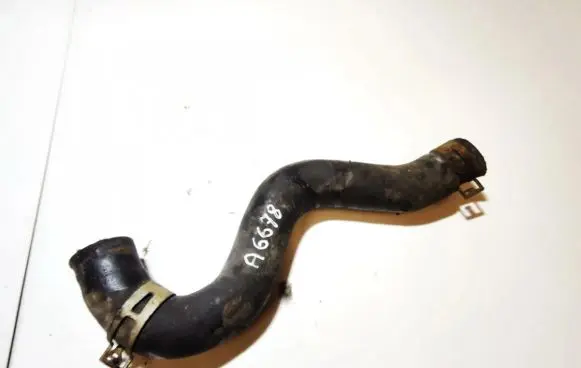 Toyota Yaris Engine coolant pipe/hose