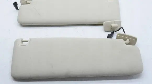 Volkswagen Phaeton Sun visor clip/hook/bracket 
