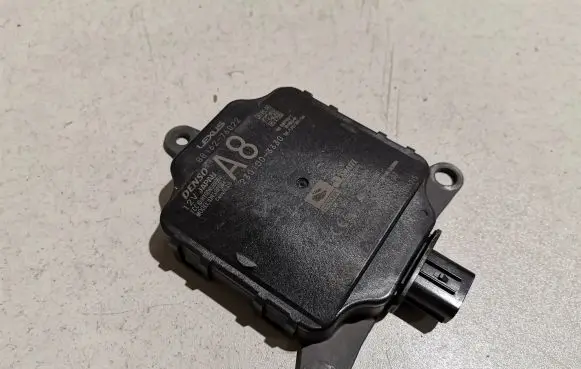 Lexus UX Blind spot module 8816276022 2301003330