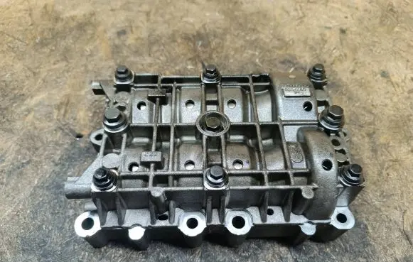 Jaguar XF Oil pump balance shaft 9636898380 555280 5597E9U