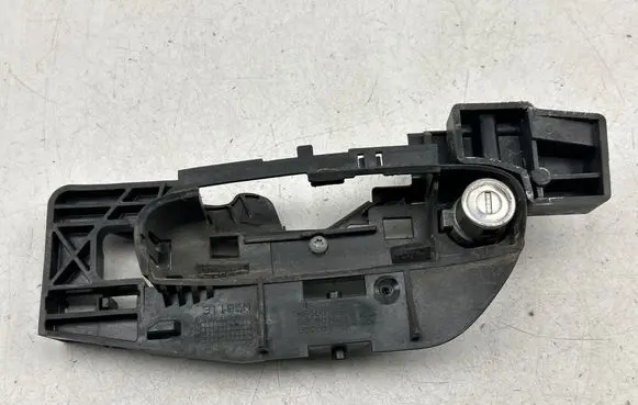Dodge Charger Front door exterior handle/bracket 68060189AG 68066175AF