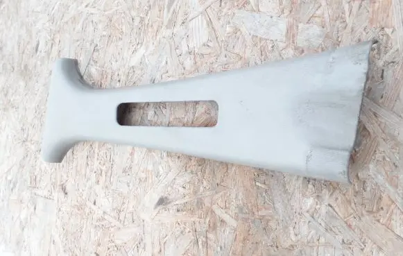 Nissan Primera (B) pillar trim (top) 769143J000