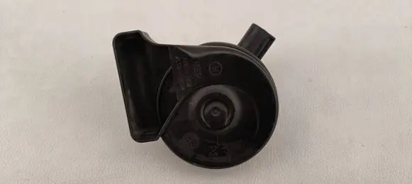 Audi A3 S3 8V Horn signal 0055307