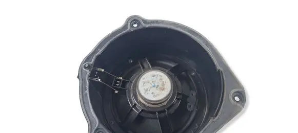 Audi Q7 4L Rear door speaker A0110405