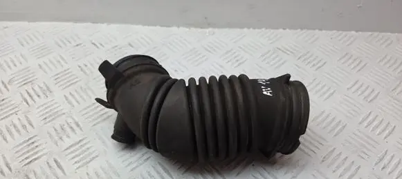 Toyota Avensis T270 Turbo air intake inlet pipe/hose 178810R020 1788326060 178800R040
