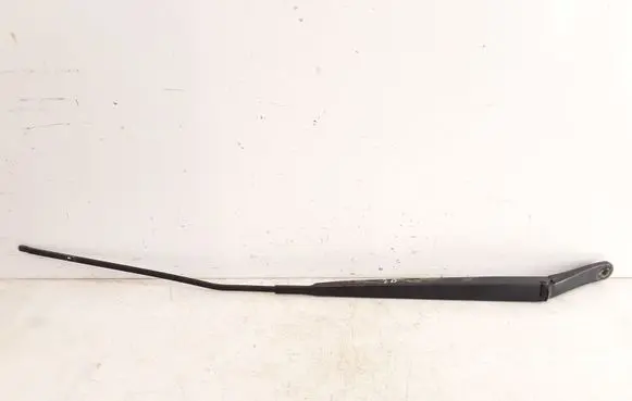 Front wiper blade arm