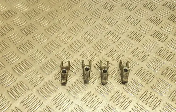 Fuel Injector clamp holder