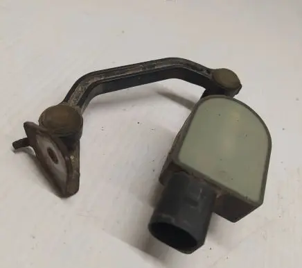 Audi A6 S6 C6 4F Rear height level sensor lever 1T0907503 6PM00873900 070207