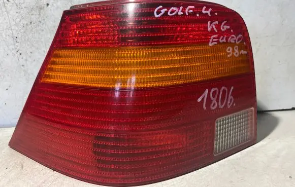 Volkswagen Golf IV Rear/tail lights