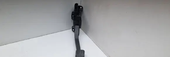 Land Rover Discovery 4 - LR4 Accelerator throttle pedal AH229F836AA