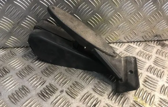 Mini One - Cooper Coupe R56 Accelerator throttle pedal 6786591