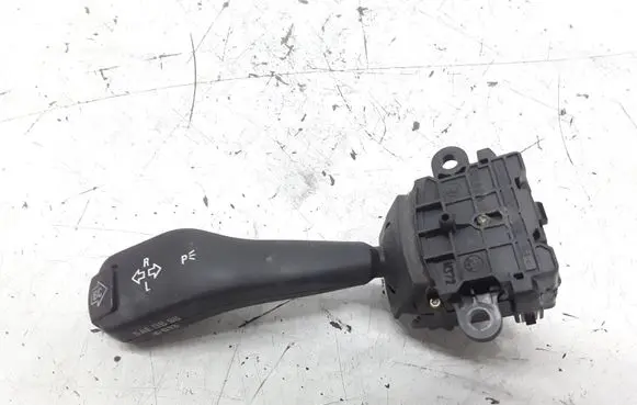 BMW 5 E39 Indicator stalk 8363668